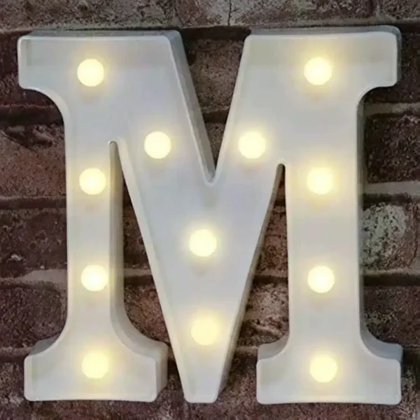 حرف m مضيء بينور LED للحفلات وتزيين ديكور المنزل