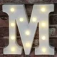 حرف m مضيء بينور LED للحفلات وتزيين ديكور المنزل
