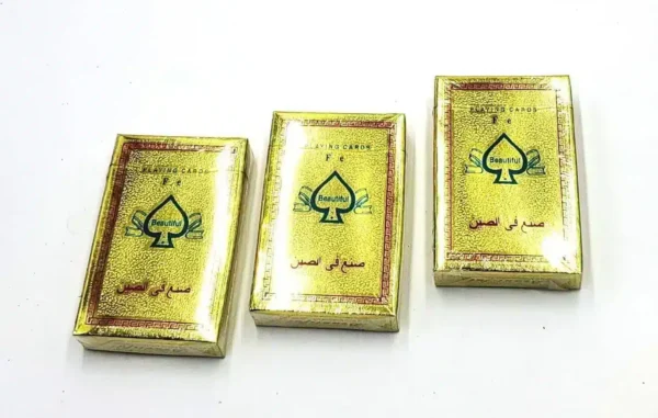 كوتشينة ورق لون ذهبي لعبة الترفيه والمرح