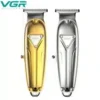 ماكينة حلاقة VGR V-056 شحن بتصميم معدني متين