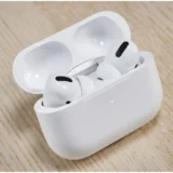سماعة ايربودز برو بلوتوث AirPods Pro مع علبة شاحن