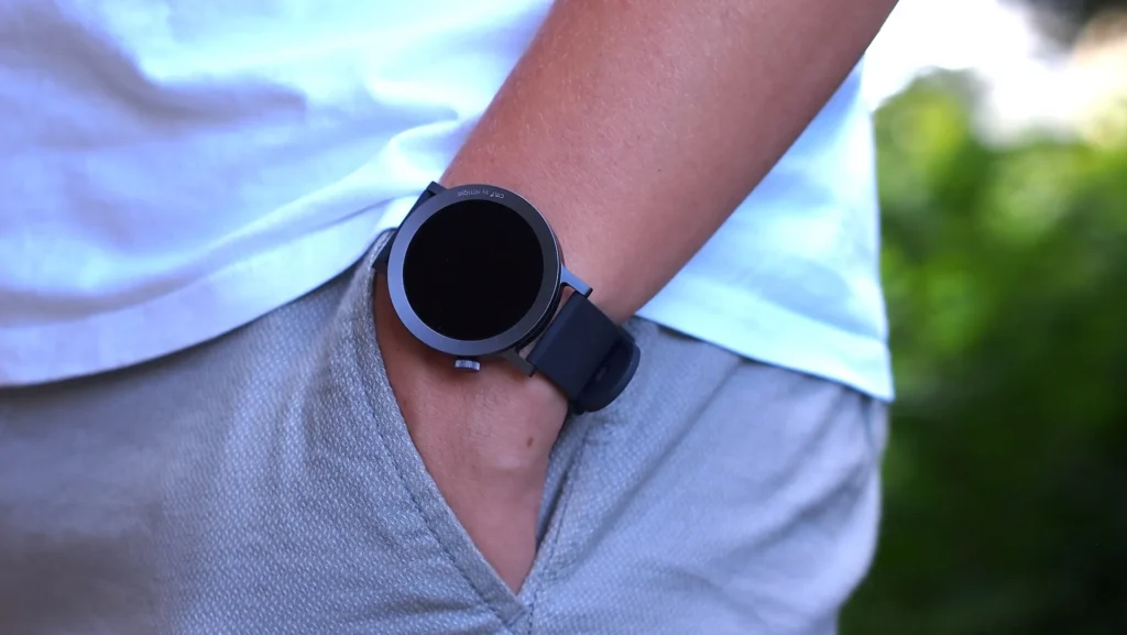 منتج ساعة watch pro 2 cmf by nothing مقاومة للماء حتى عمق 1.5 متر