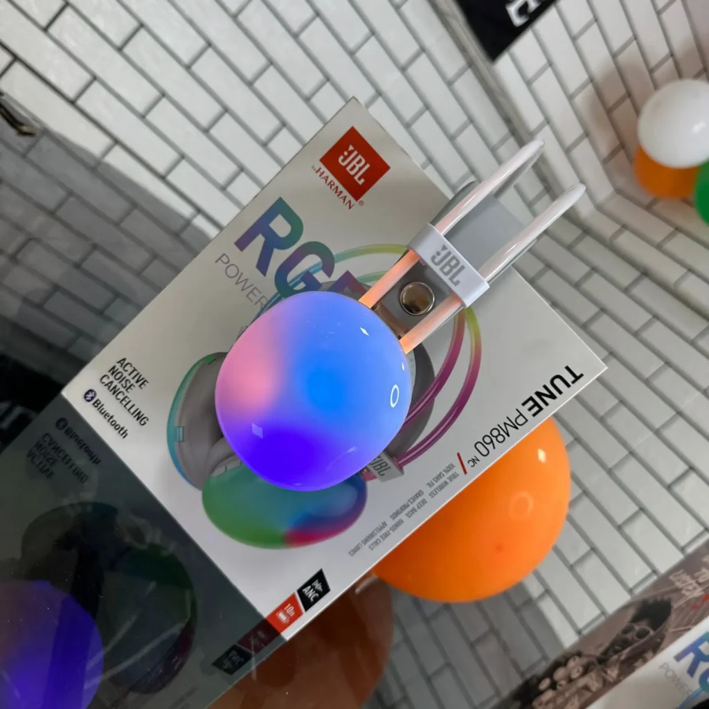 هيدفون بلوتوث مضية RGB موديل Pm860 تدعم كارت ميمورى