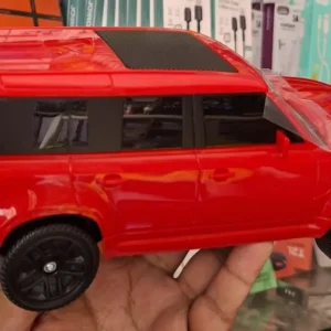 صب سيارة بلوتوث مضىء على شكل عربية مكبر صوت